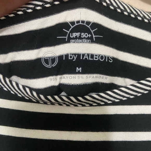Talbots EUC size M UPF 50 classic black/white stripe nautical 3/4 sleeve top - Picture 3 of 5